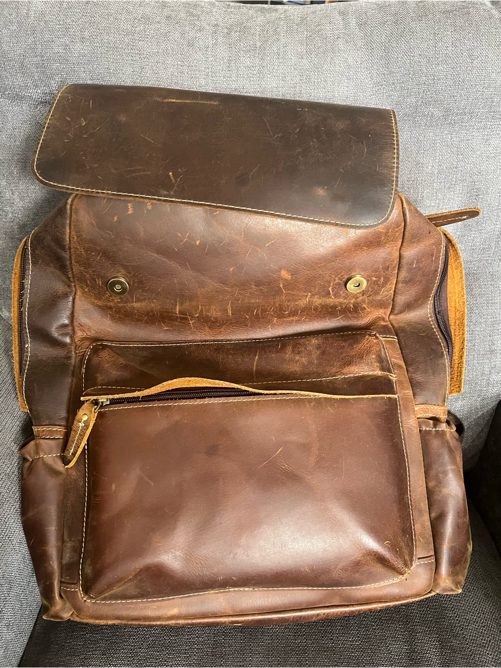 Men's Vintage Brown Leather Backpack - Classic Carry Crazy Horse